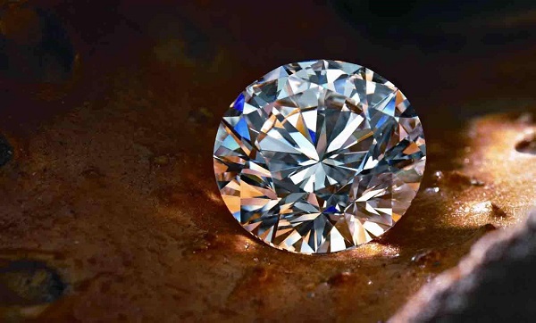 2021年了，你还不知道培育钻石吗？